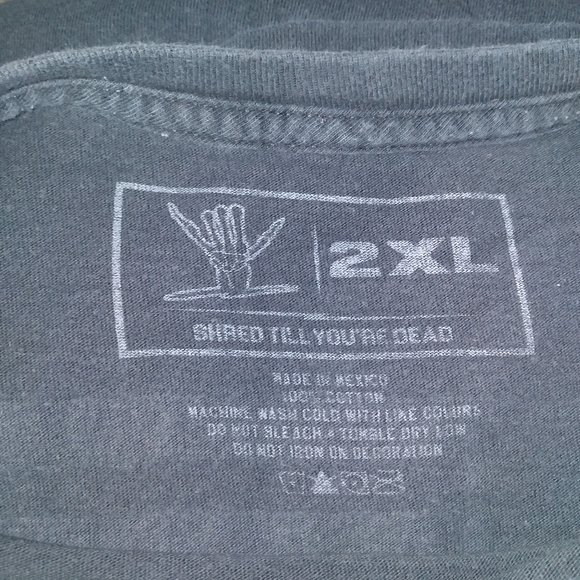 Rip Curl men's tshirt - Picture 2 of 3